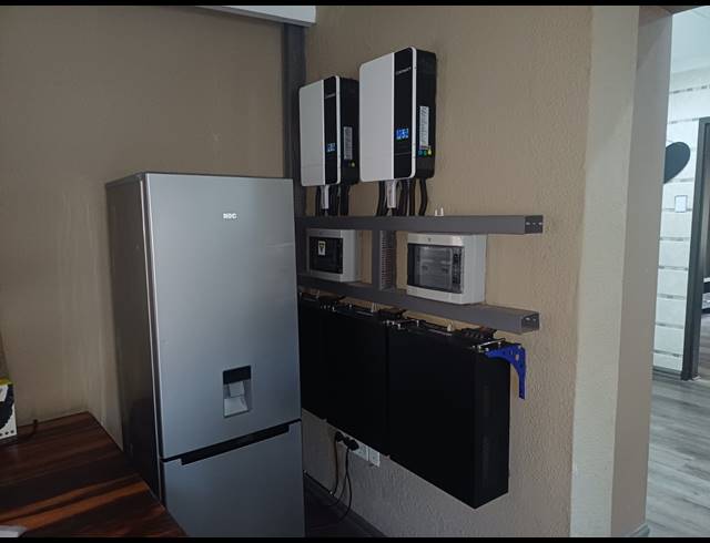 5 BEDROOM HOUSE FOR SALE IN SECUNDA CENTRAL